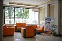 Lucky Hotel Purwodadi Hotels in Grobogan Regency