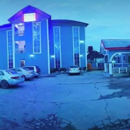 Ruthmour  Hotel and Treasure Suites