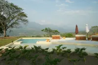 Hotel Tahiti - Pools