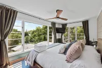 Large Waterfront Cabin-Browns Lake-Hot Tub, EV, Peloton, Pier