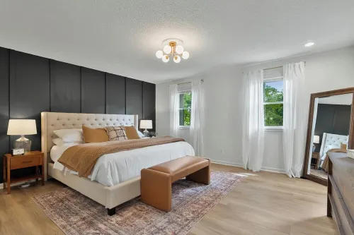 Luxurious 4Bd Near Downtown and Rdu, with Sunroom, Theatre, Games, & More!