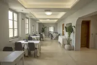 Locanda Agli Amici Hotels in Piazzano