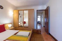 LightHouse Apartment - 3-Star