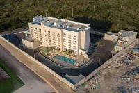 Super 8 by Wyndham Manzanillo Hotels in 