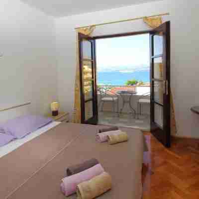 Apartments Dubreta Rooms