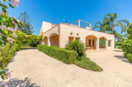 Villa Arenella Con Piscina by Wonderful Italy