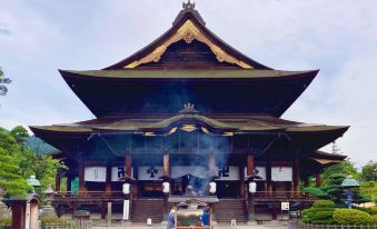 Toyoko Inn Nagano-Eki Higashi-Guchi