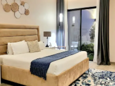 InstaHomes by Tru - Garden Suites โรงแรมในบลันไทร์