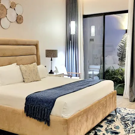 InstaHomes by Tru - Garden Suites