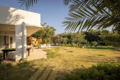 Caesarea Sea-Side Exquisite Retreat by Sea N' Rent Hotels near בי"כ היכל עציון