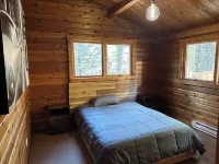 Under New Management Hideout in the Mountains with Hot Tub