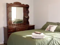 JJ's Lodge: Fisherman’s & Hunters Getaway Hotels in Hyde County