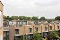 Sophisticated 2 Bed Flat with Balcony in Acton Hotels near Acton Main Line