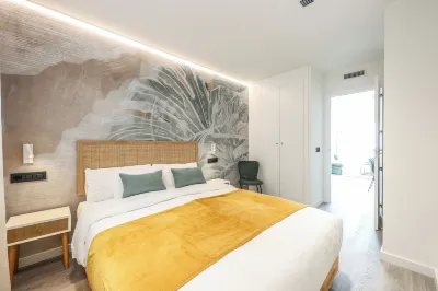 dozzZe Madrid Río Hotels near Saint Isidore Park