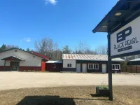 Cozy suite with modern amenities located at the Black Pearl of Paradise