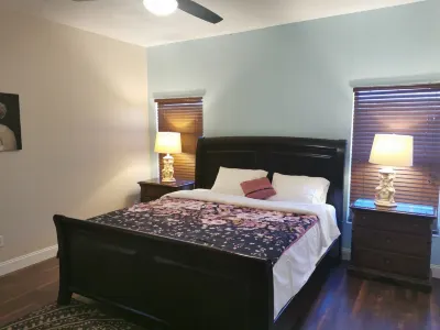 NEWLY 6 BR/4BA LUXURY VACATION HOUSE 10 MINS FROM DISNEY