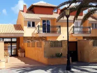 SEAHAUS FUERTE in a residential complex directly on the sea.