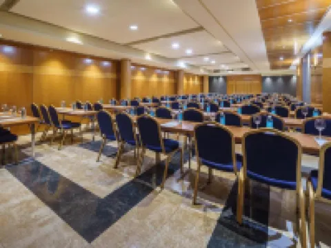 Exe Almería Centro Hotels in Almeria