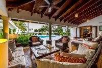 Oceanfront, On Golf Course, Next to Beach, heated pool & hot tub, fully staffed