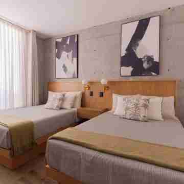 Beachfront Condo With Pool Brand New Rooms