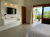 Elegant & Spacious Villa with Breathtaking Ocean Views