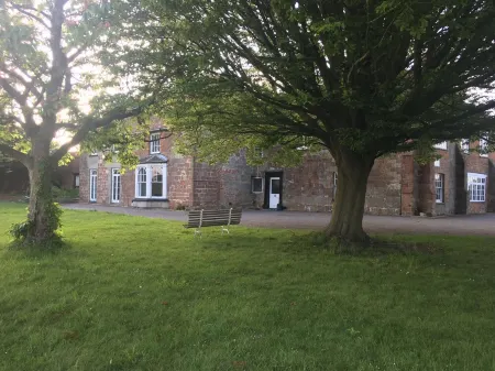 Spacious Countryside / Suburban Retreat Отели в г. Ком Филдс