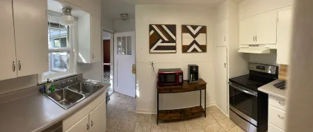 Oak Street Farm House Отели в г. Омак