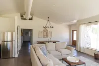 Inviting Sister Bay retreat Hotels in Liberty Grove