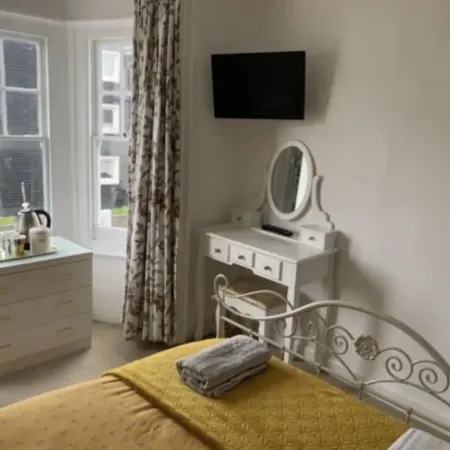 Vine Cottage - Sandgate