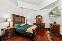 StayHaven - A Converted Historic Church Hotel in zona Morris Arboretum of the University of Pennsylvania