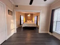 Charming,Spacious Historic Old Louisville, Hotel Amenities, Near Everything