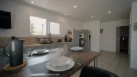 SPACIOUS NEW CONTEMPORARY VILLA