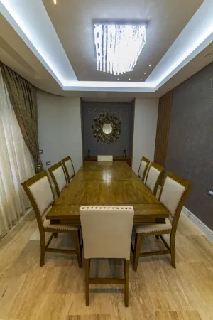 Petra - Aicha Villa Отели в г. Вади Муса