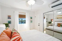 2-Bedroom Oceanfront Paradise – Newly Refreshed Lahaina Gem w/Breathtaking Views