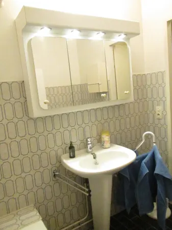 New: Beautiful studio center of Brussels with large terrace overlooking the city Отели рядом с достопримечательностью «Дом Отрик»