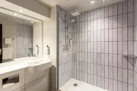 Premier Inn Swindon Town Centre