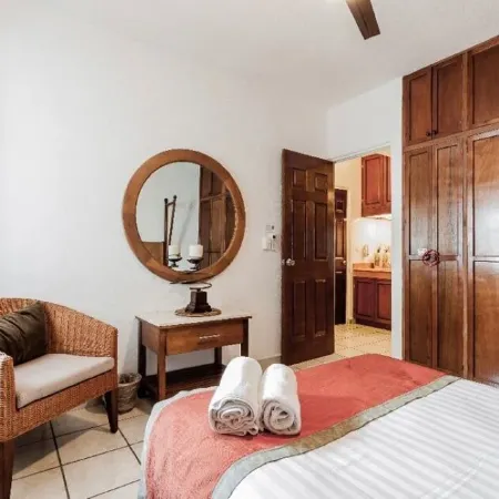 Casa Huayacan Entera de un Piso  SIN Escaleras  Terraza Patio Parking