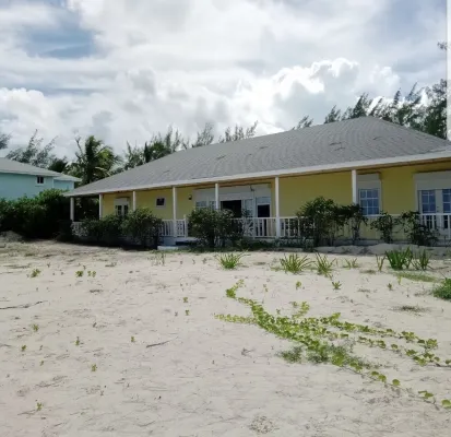 Beach Front, Calypso @ Flamingo Bay Rokers Point/Harts Các khách sạn ở Rokers Point Settlement