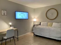 CasaVine@Baytown, E. Houston Getaway!