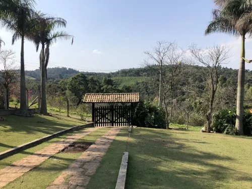 Cozy farm to enjoy nature and safety