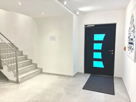 "Seeblick" guest house - Bright penthouse apartment on the outskirts of Salzburg