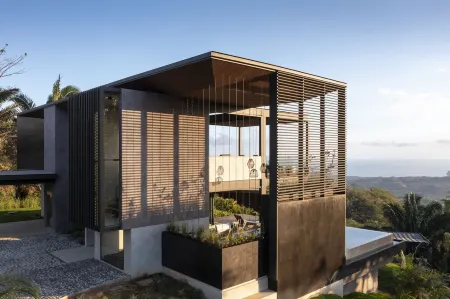 Luxury Rental, Amazing Views!Concierge Service availableMonthly Rentals