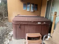 Mountain view, beautiful walk out suite overlooking a park and creek. 3bedrooms.