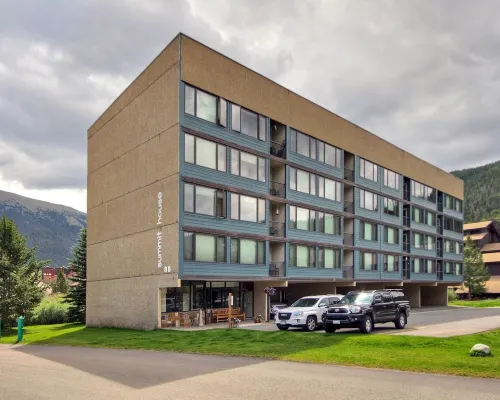 Comfortable Cozy Condo - Short Walk to American Eagle Lift - SH402 by RedAwning Hotels in Copper Mountain