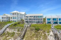 Directly on the beach! Your 30A getaway!