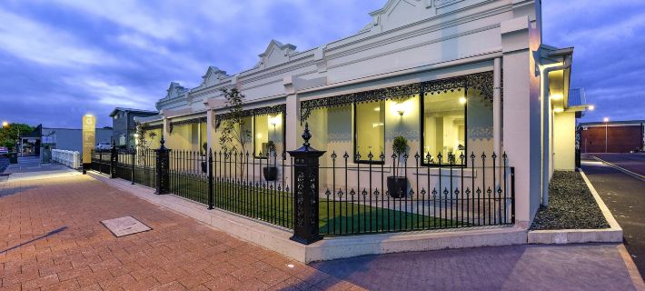 Aloha Central Premium Studios Hotels in Mount Gambier