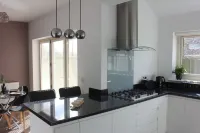 Brook Meadow House, 4 Bed House Manchester ¦ Business ¦ Retreat ¦ Hotels in Wigan