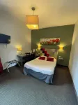 Domaine du Griffier Hotels in Granzay-Gript