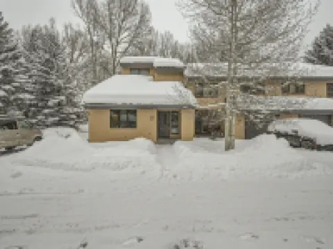 Stone Creek Meadows 205 2 Bedroom Condo Hotels in Eagle-Vail