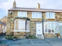 Smugglers' Cottage Hotels near South Gare And Coatham Dunes